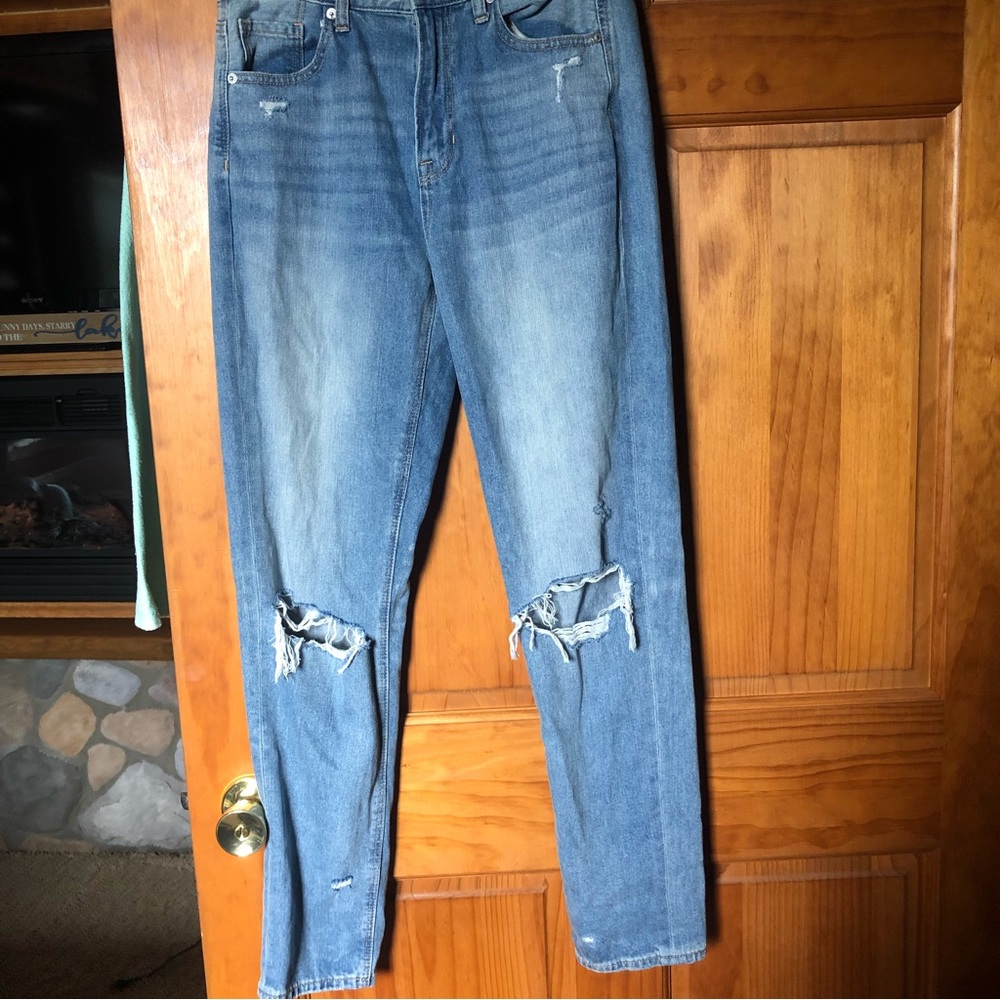 American eagle size 4 long Mom Jean nwot